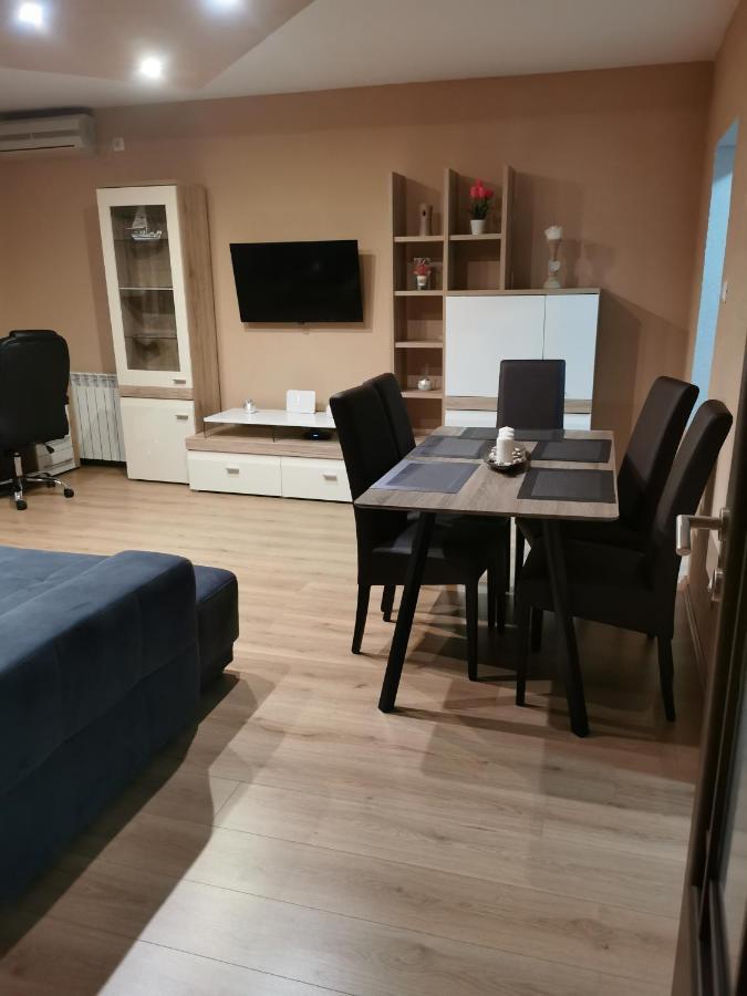 Apartman Lovro Rijeka Exterior foto