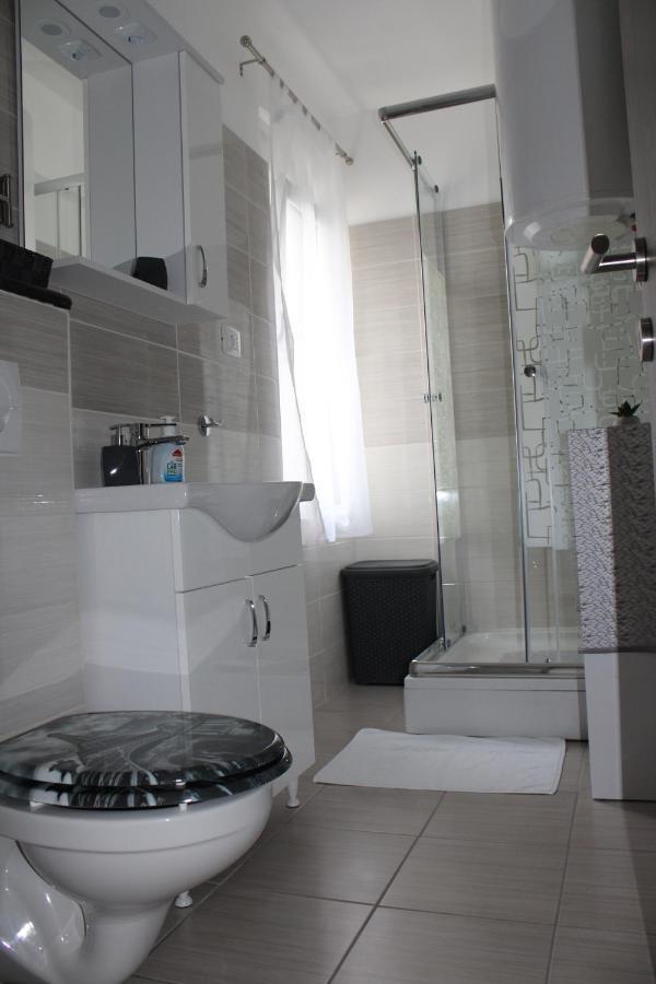 Apartman Lovro Rijeka Exterior foto